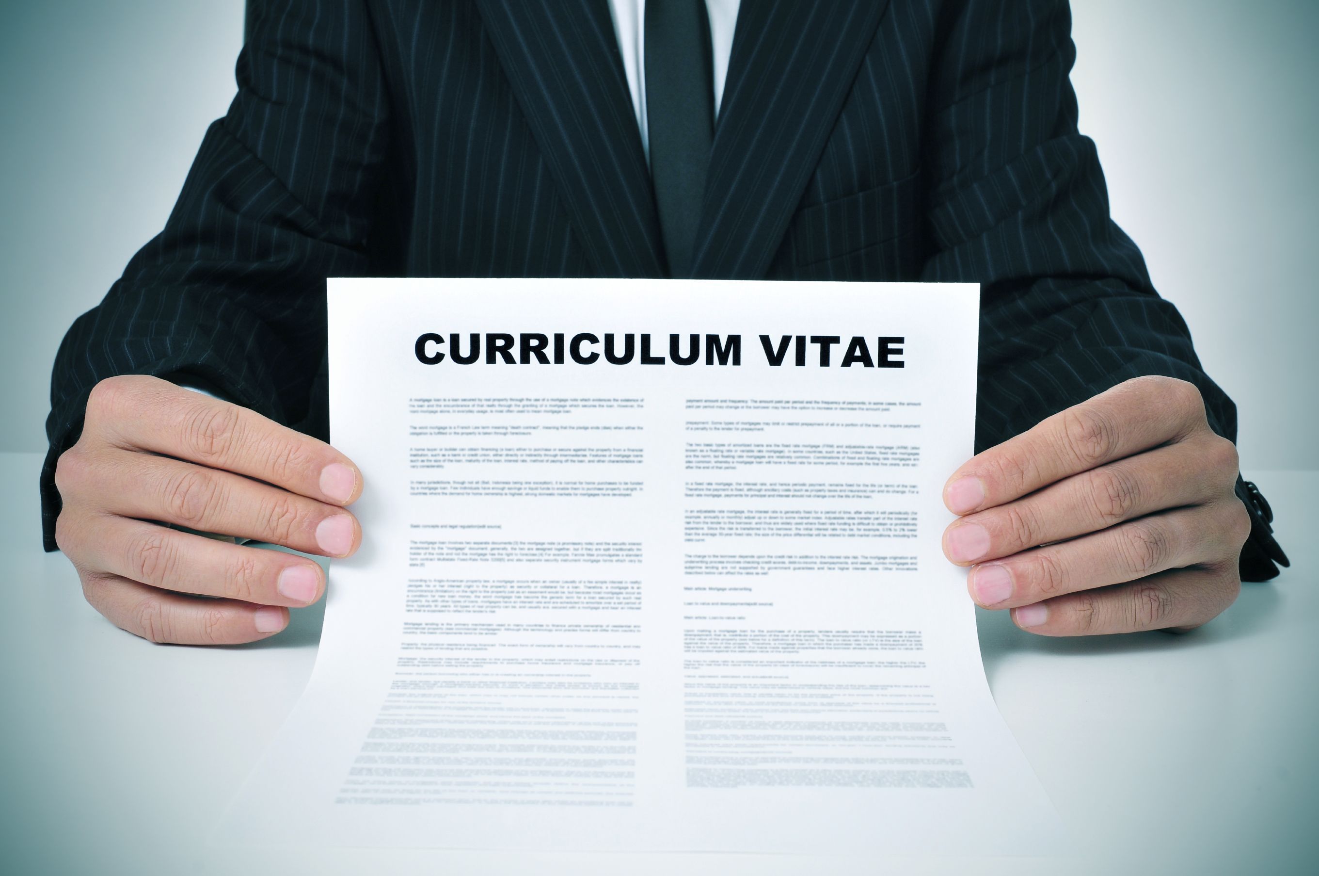 5 consigli per scrivere un curriculum per colpire chi lo legge